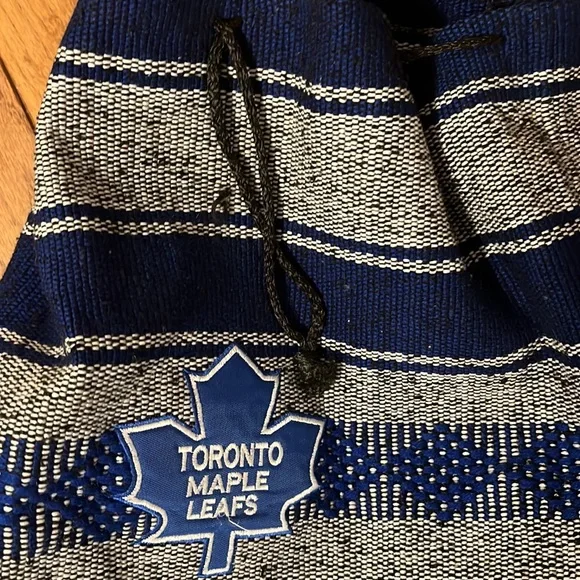 Toronto Maple Leafs draw string backpack - Picture 3 of 3